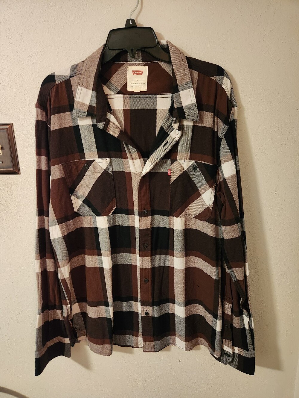 Levi's Men's Brown Black and White Plaid Button-Down Shirt